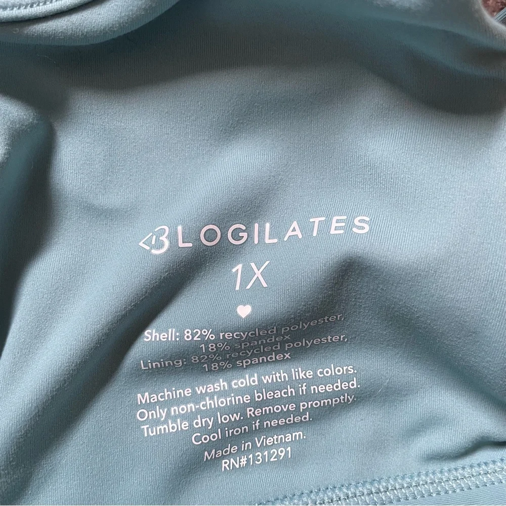 Blogilates Crisscross Sports Bra Teal Blue NWT - Picture 3 of 8